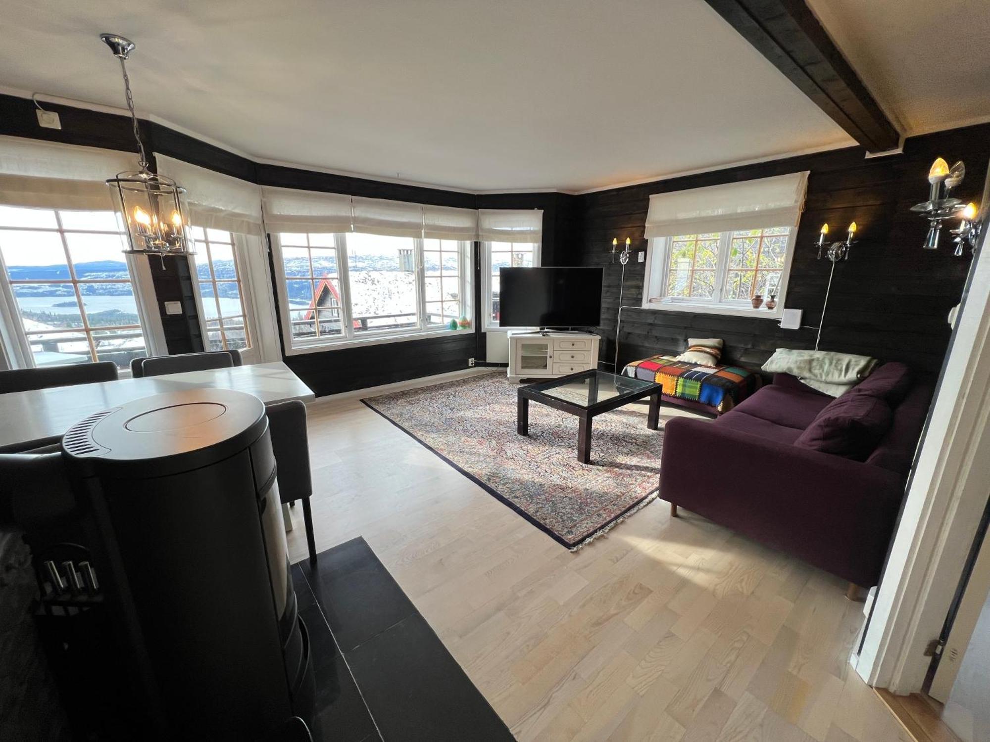 Apartment Cozy With A View *